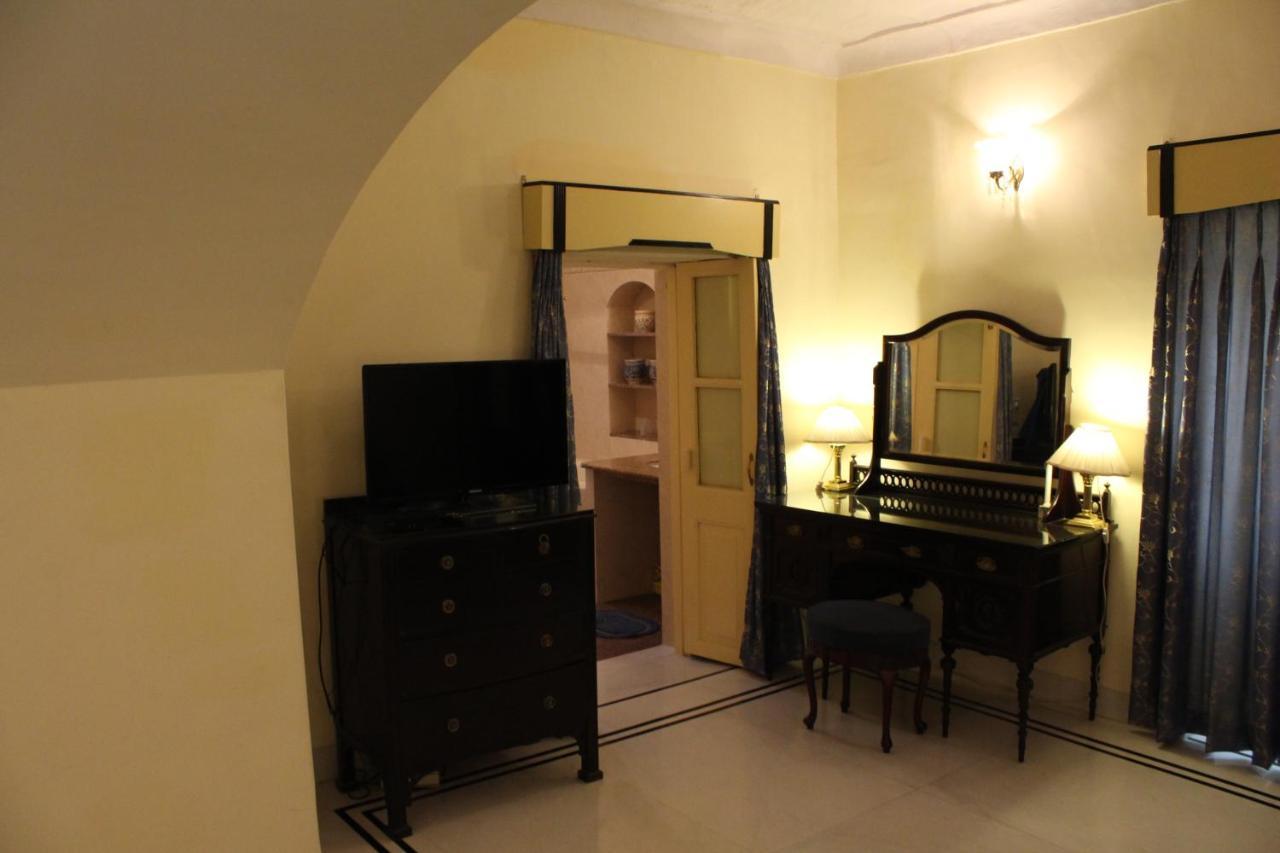 Brijraj Bhawan Palace Hotel 코타 외부 사진