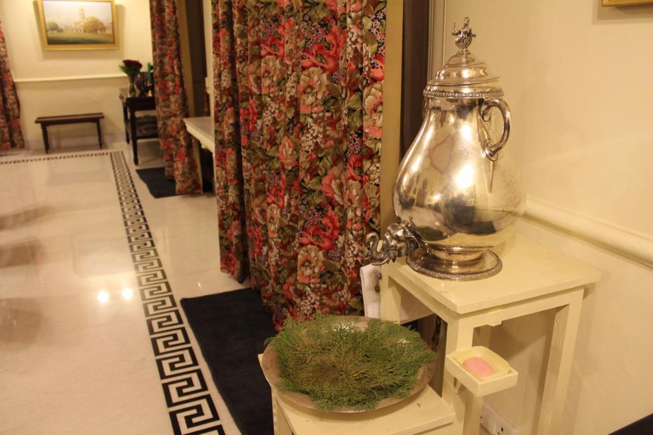 Brijraj Bhawan Palace Hotel 코타 외부 사진