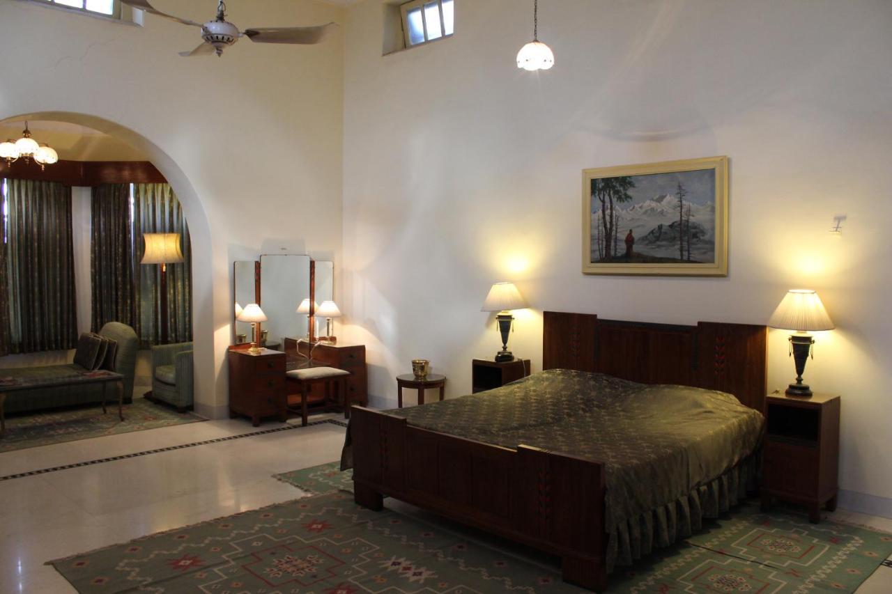 Brijraj Bhawan Palace Hotel 코타 외부 사진